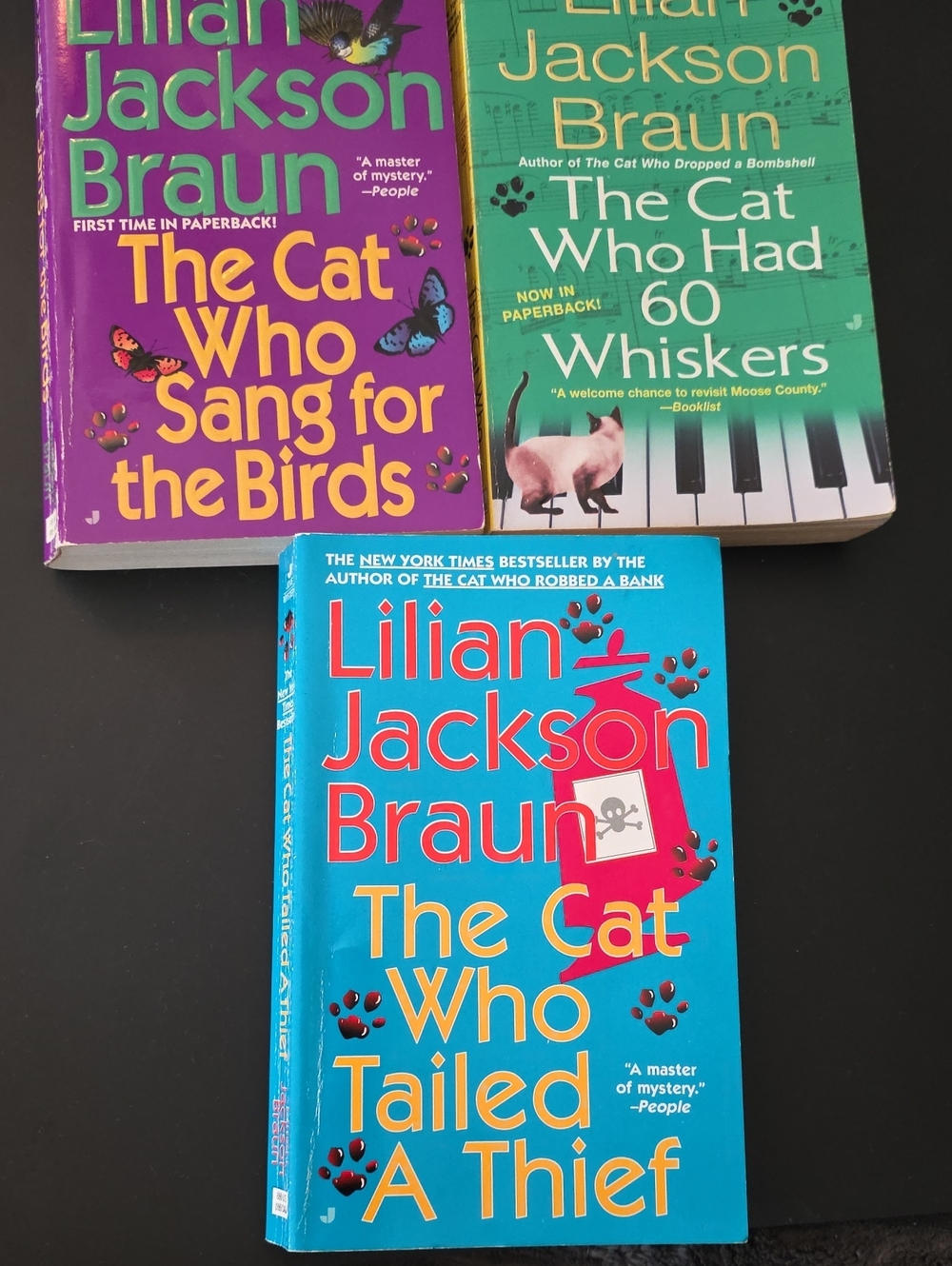 Lot Of 2 Lilian Jackson Braun Paperback Books. The Cat Who... Books